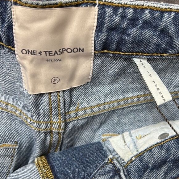 Revolve One Teaspoon Blue Mid Waist Wide Leg Jackson
Jeans(Size 28) - Picture 11 of 12